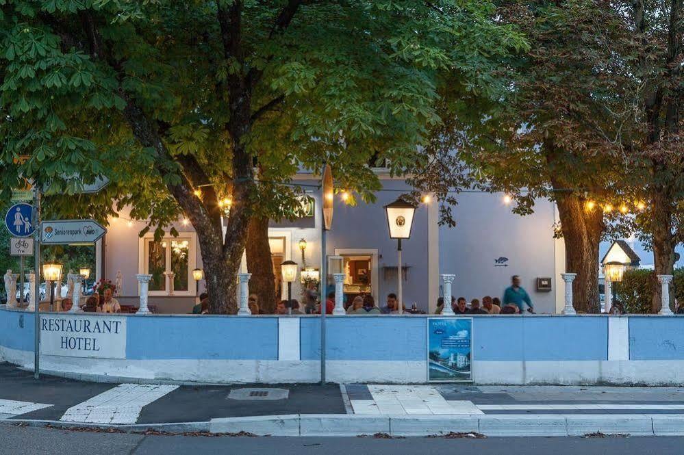 Hotel Blauer Karpfen Oberschleißheim エクステリア 写真